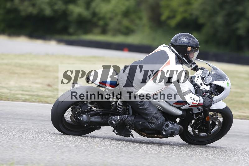 /20 27.05.2025 FREERIDE Training ADR/Gruppe B/backside